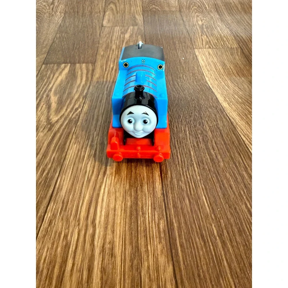 Mattel Thomas the Tank Engine Motorized TrackMaster Train Annie Clarabel 2013